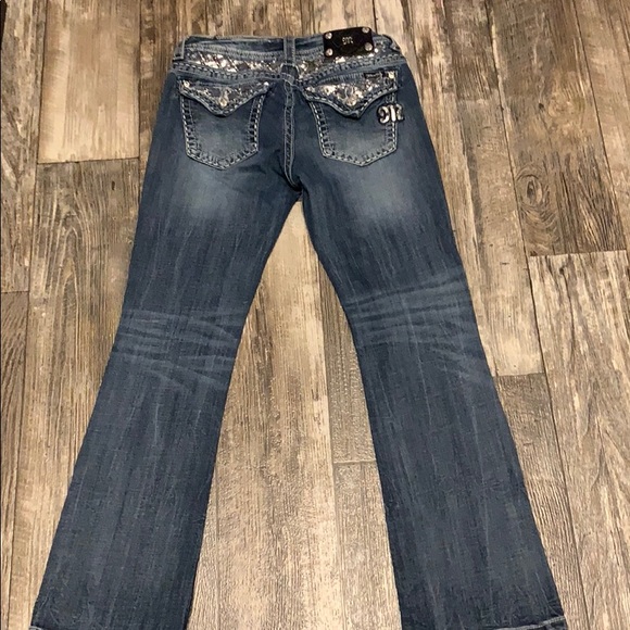 Jeans - Picture 4 of 4